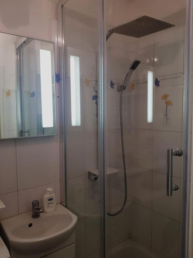 Apartament Plac Trzech Krzyzy Варшава Екстер'єр фото