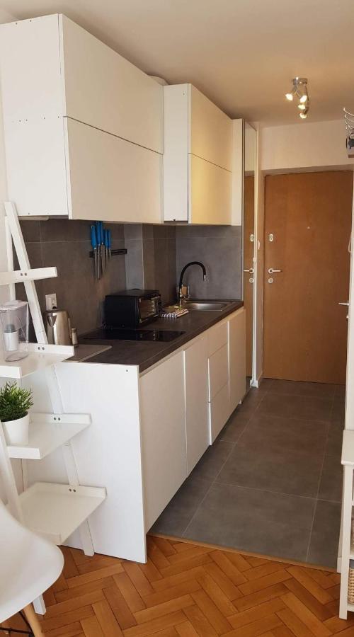 Apartament Plac Trzech Krzyzy Варшава Екстер'єр фото